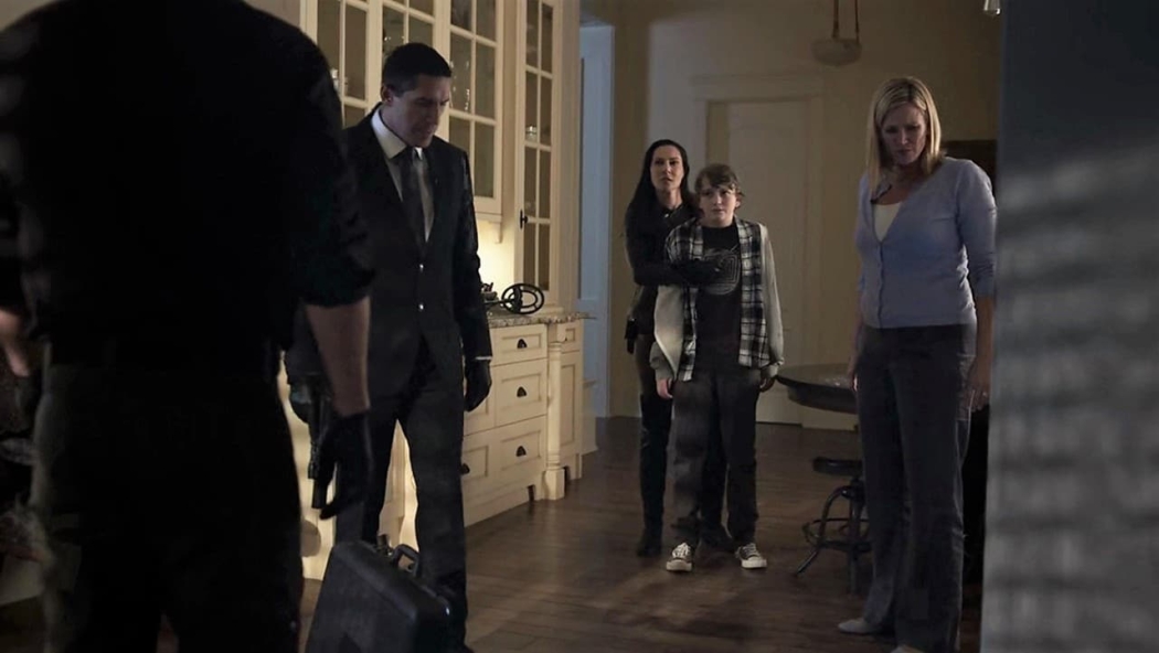 Kayıt Altında izle