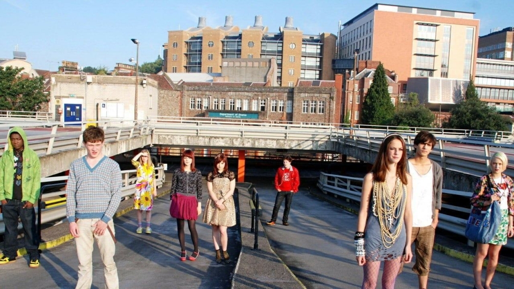 Skins 3. Sezon 3. Bölüm izle